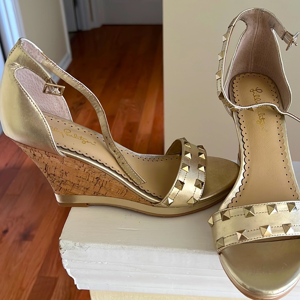 Wedge sandals Lilly Pulitzer gold….worn a few times.